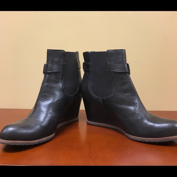 14th & Union Wedge Ankle Boots - Picture 2 of 3